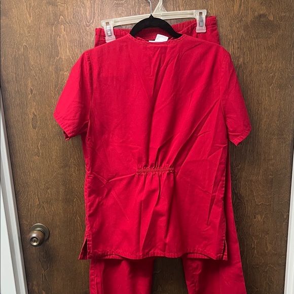SB scrubs Red Scrub Set size small top extra small bottoms - Picture 4 of 7